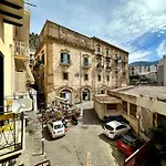 Casa Giramondo By Housilia 度假居